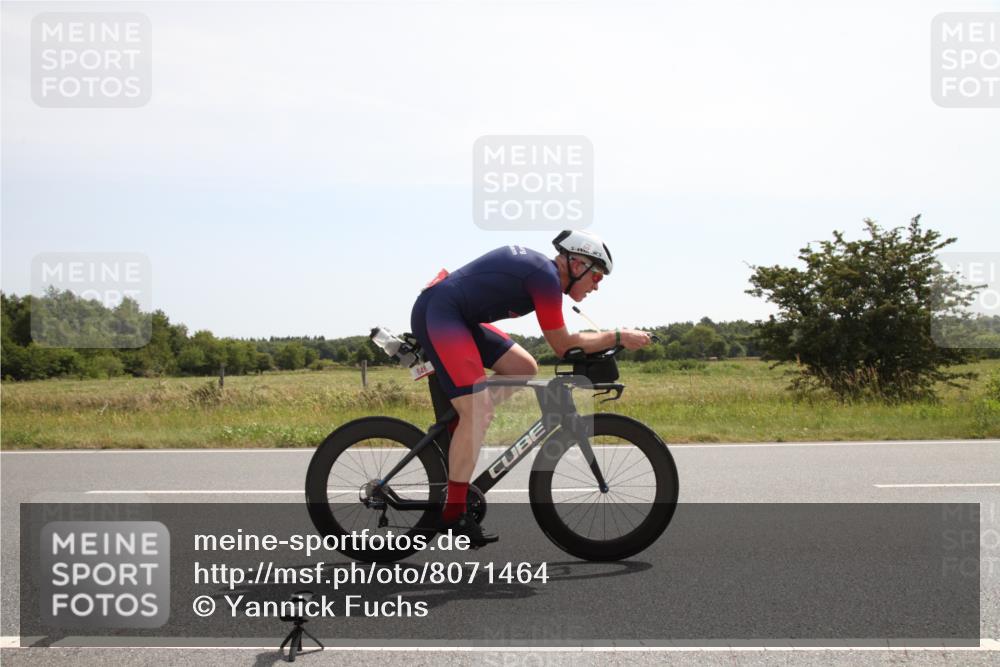 22.06.2025 - Viking Triathlon Yannick Fuchs http://msf.ph/oto/8071464 22.06.2025 11:49:53 Radfahren 3, 211, 347, 648 meine-sportfotos.de