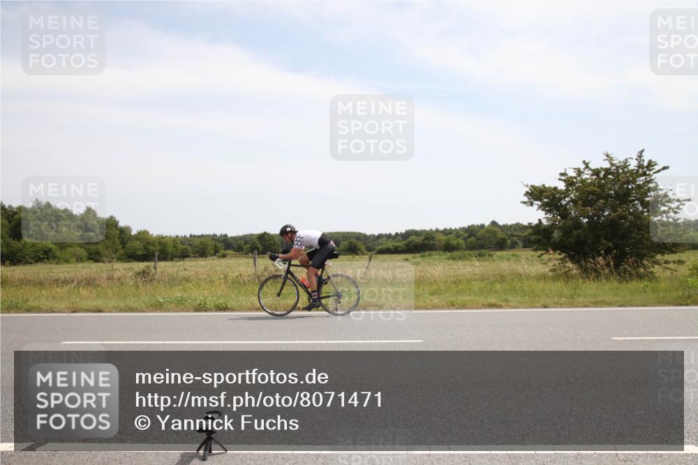22.06.2025 - Viking Triathlon Yannick Fuchs http://msf.ph/oto/8071471 22.06.2025 12:27:22 Radfahren 29, 382, 451 meine-sportfotos.de