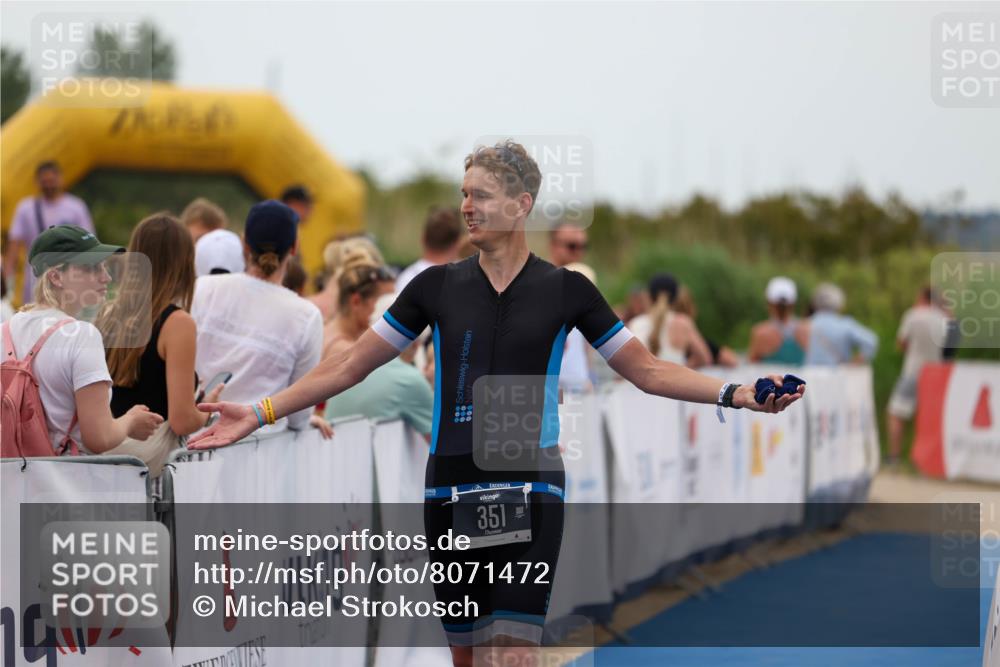 22.06.2025 - Viking Triathlon Michael Strokosch http://msf.ph/oto/8071472 22.06.2025 15:29:54 Ziel 351 meine-sportfotos.de