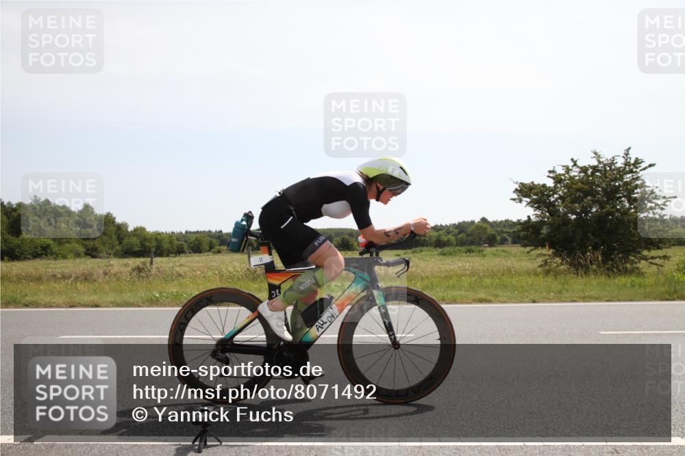 22.06.2025 - Viking Triathlon Yannick Fuchs http://msf.ph/oto/8071492 22.06.2025 11:50:04 Radfahren 11, 33, 150, 257, 376, 638 meine-sportfotos.de