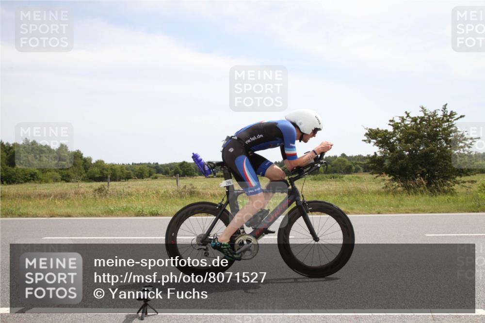 22.06.2025 - Viking Triathlon Yannick Fuchs http://msf.ph/oto/8071527 22.06.2025 12:27:55 Radfahren 286, 467 meine-sportfotos.de