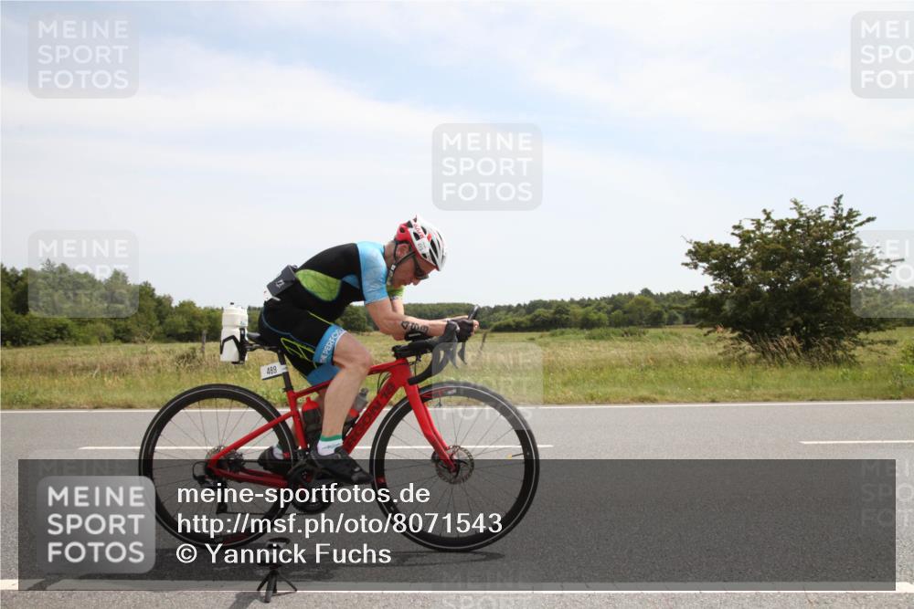 22.06.2025 - Viking Triathlon Yannick Fuchs http://msf.ph/oto/8071543 22.06.2025 12:28:09 Radfahren 157, 208, 469, 489 meine-sportfotos.de