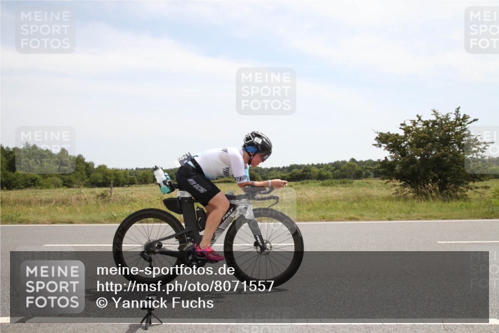 22.06.2025 - Viking Triathlon Yannick Fuchs http://msf.ph/oto/8071557 22.06.2025 12:28:21 Radfahren 256 meine-sportfotos.de
