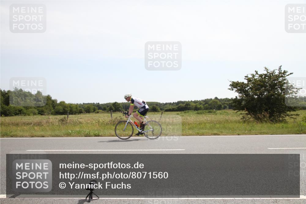 22.06.2025 - Viking Triathlon Yannick Fuchs http://msf.ph/oto/8071560 22.06.2025 11:50:39 Radfahren 370, 411, 505, 657 meine-sportfotos.de