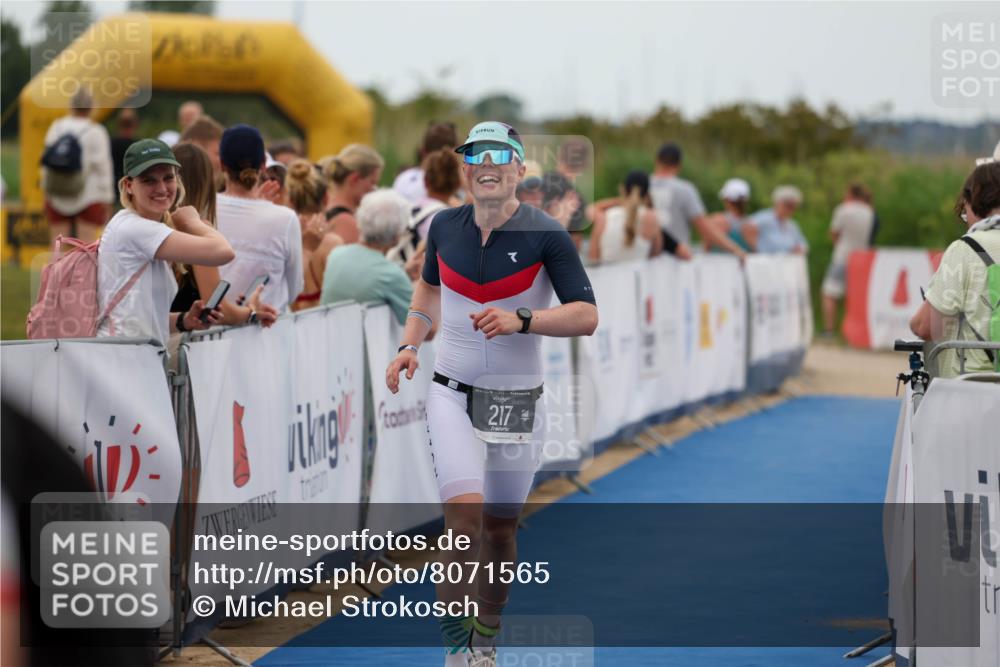 22.06.2025 - Viking Triathlon Michael Strokosch http://msf.ph/oto/8071565 22.06.2025 15:30:14 Ziel 217 meine-sportfotos.de