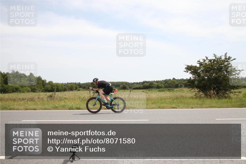 22.06.2025 - Viking Triathlon Yannick Fuchs http://msf.ph/oto/8071580 22.06.2025 12:28:33 Radfahren 117, 289, 367, 648 meine-sportfotos.de