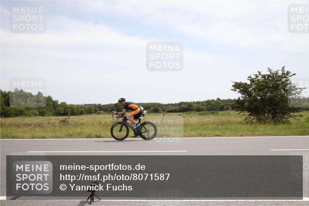 22.06.2025 - Viking Triathlon Yannick Fuchs http://msf.ph/oto/8071587 22.06.2025 12:28:41 Radfahren 3, 164, 171 meine-sportfotos.de