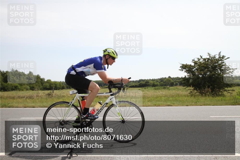 22.06.2025 - Viking Triathlon Yannick Fuchs http://msf.ph/oto/8071630 22.06.2025 11:51:16 Radfahren 236, 241, 324 meine-sportfotos.de