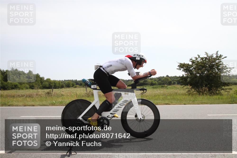 22.06.2025 - Viking Triathlon Yannick Fuchs http://msf.ph/oto/8071642 22.06.2025 11:51:23 Radfahren 99, 310, 651 meine-sportfotos.de