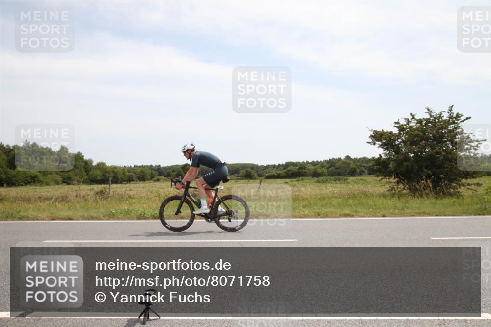 22.06.2025 - Viking Triathlon Yannick Fuchs http://msf.ph/oto/8071758 22.06.2025 12:29:42 Radfahren 133, 185, 200, 632 meine-sportfotos.de