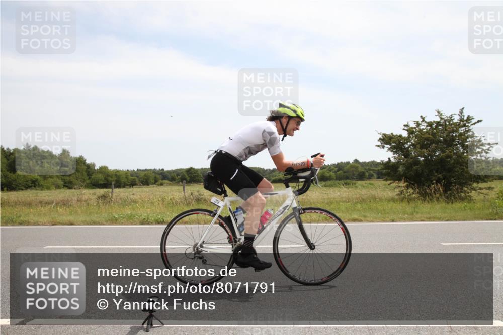 22.06.2025 - Viking Triathlon Yannick Fuchs http://msf.ph/oto/8071791 22.06.2025 12:30:10 Radfahren 273 meine-sportfotos.de