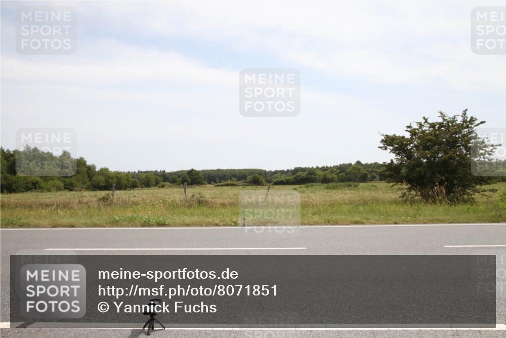 22.06.2025 - Viking Triathlon Yannick Fuchs http://msf.ph/oto/8071851 22.06.2025 12:30:32 Radfahren 18, 295 meine-sportfotos.de