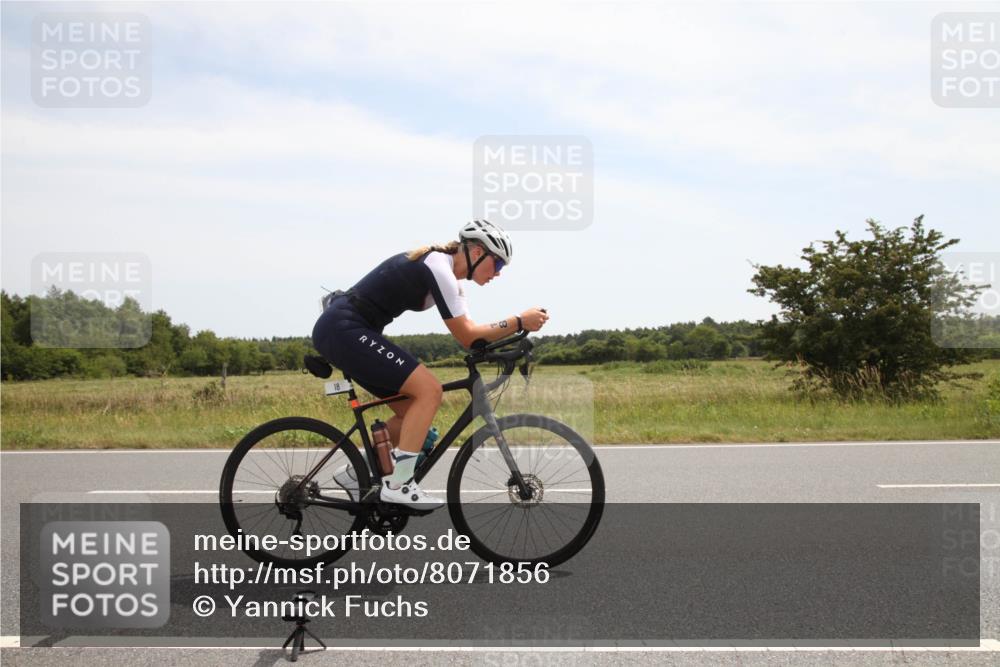 22.06.2025 - Viking Triathlon Yannick Fuchs http://msf.ph/oto/8071856 22.06.2025 12:30:32 Radfahren 18, 295 meine-sportfotos.de