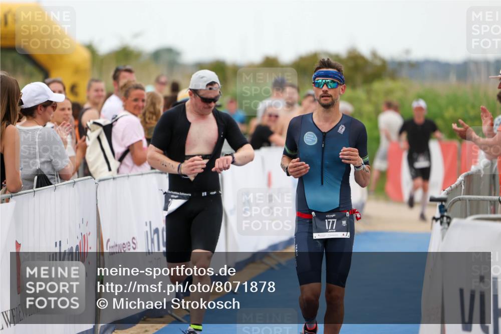 22.06.2025 - Viking Triathlon Michael Strokosch http://msf.ph/oto/8071878 22.06.2025 15:32:26 Ziel 177, 297 meine-sportfotos.de