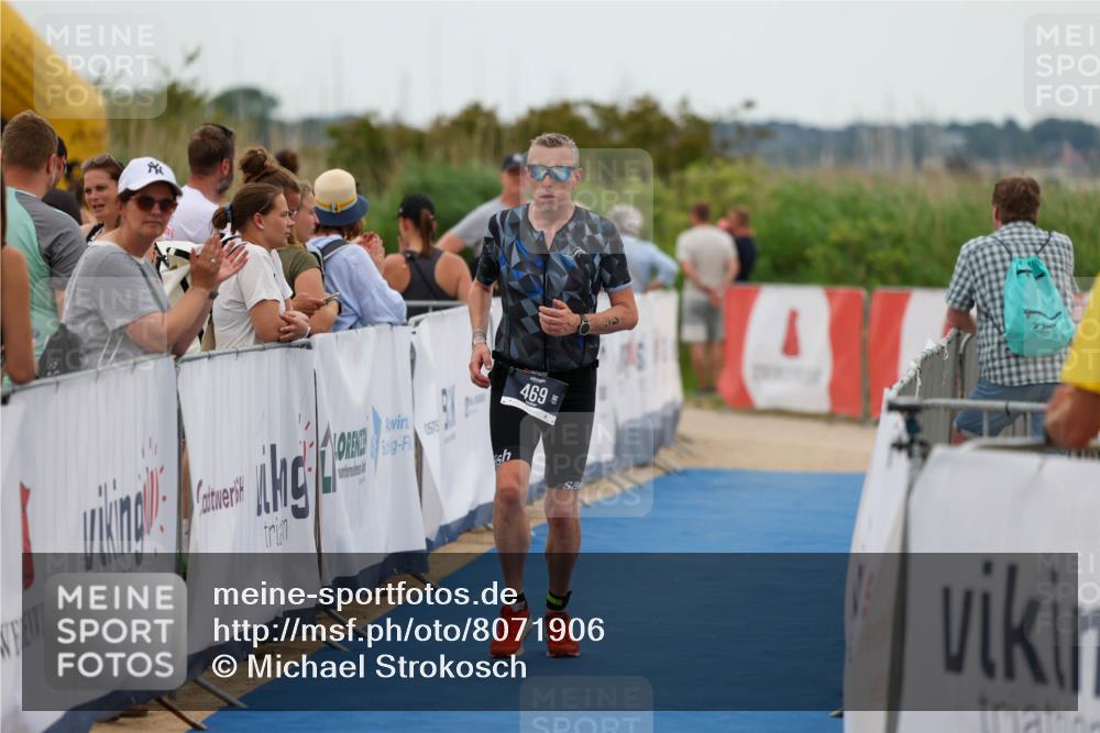22.06.2025 - Viking Triathlon Michael Strokosch http://msf.ph/oto/8071906 22.06.2025 15:32:58 Ziel 469 meine-sportfotos.de