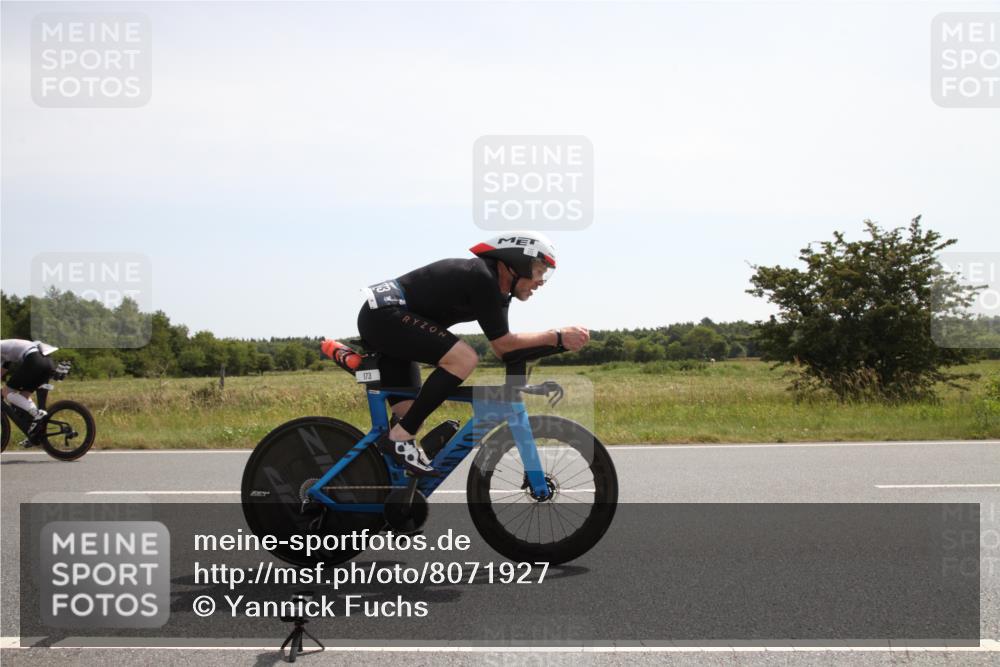 22.06.2025 - Viking Triathlon Yannick Fuchs http://msf.ph/oto/8071927 22.06.2025 11:53:48 Radfahren 13, 173, 288, 340, 444, 458, 462, 604 meine-sportfotos.de