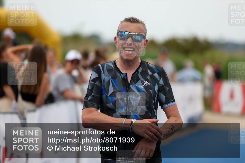 22.06.2025 - Viking Triathlon Michael Strokosch http://msf.ph/oto/8071939 22.06.2025 15:33:01 Ziel 469 meine-sportfotos.de