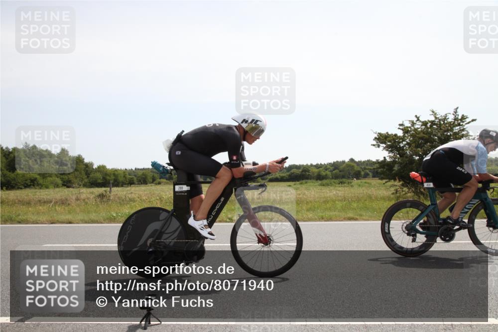 22.06.2025 - Viking Triathlon Yannick Fuchs http://msf.ph/oto/8071940 22.06.2025 11:53:49 Radfahren 13, 173, 288, 340, 444, 458, 462, 604 meine-sportfotos.de