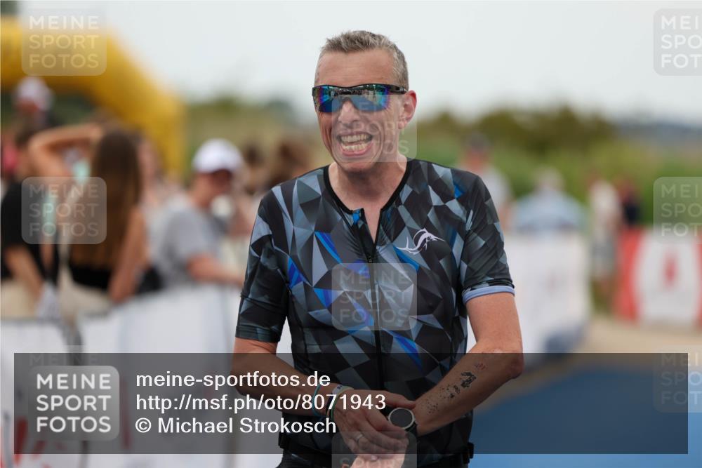 22.06.2025 - Viking Triathlon Michael Strokosch http://msf.ph/oto/8071943 22.06.2025 15:33:02 Ziel 469 meine-sportfotos.de