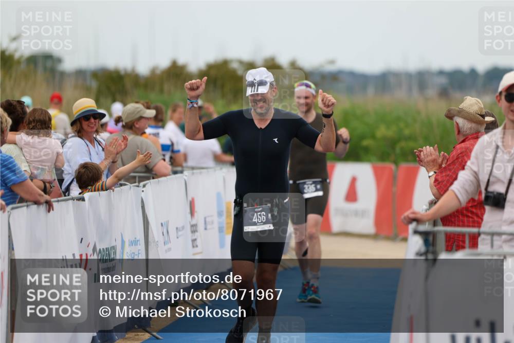 22.06.2025 - Viking Triathlon Michael Strokosch http://msf.ph/oto/8071967 22.06.2025 15:46:45 Ziel 456 meine-sportfotos.de