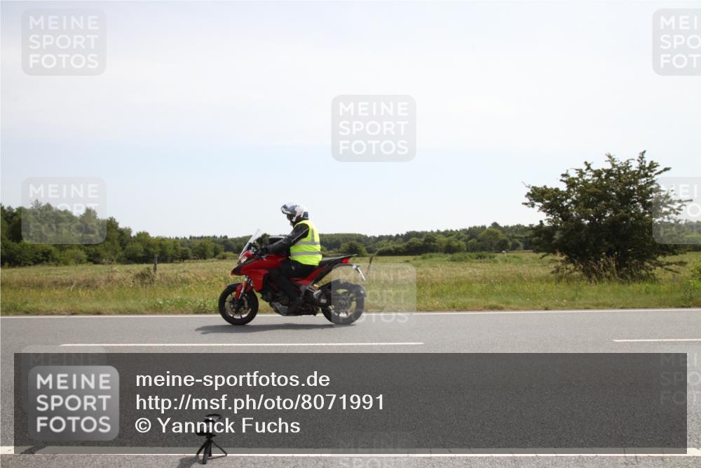 22.06.2025 - Viking Triathlon Yannick Fuchs http://msf.ph/oto/8071991 22.06.2025 11:54:24 Radfahren 128, 290, 319, 628 meine-sportfotos.de