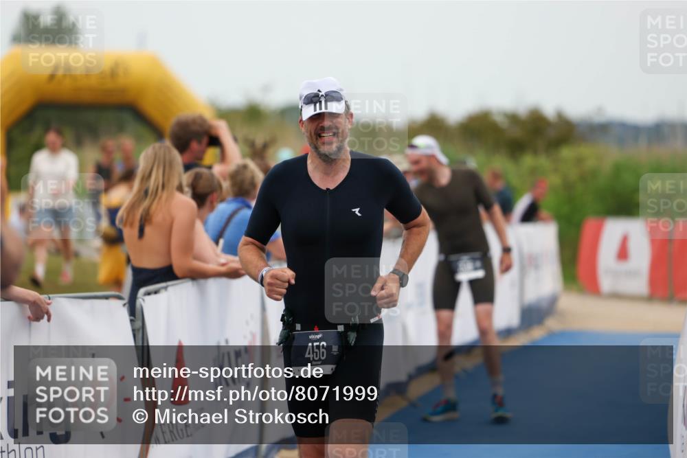 22.06.2025 - Viking Triathlon Michael Strokosch http://msf.ph/oto/8071999 22.06.2025 15:46:48 Ziel 456 meine-sportfotos.de