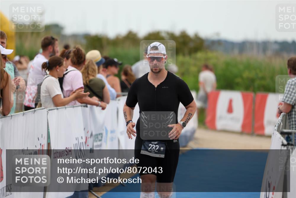 22.06.2025 - Viking Triathlon Michael Strokosch http://msf.ph/oto/8072043 22.06.2025 15:34:22 Ziel 232, 361 meine-sportfotos.de