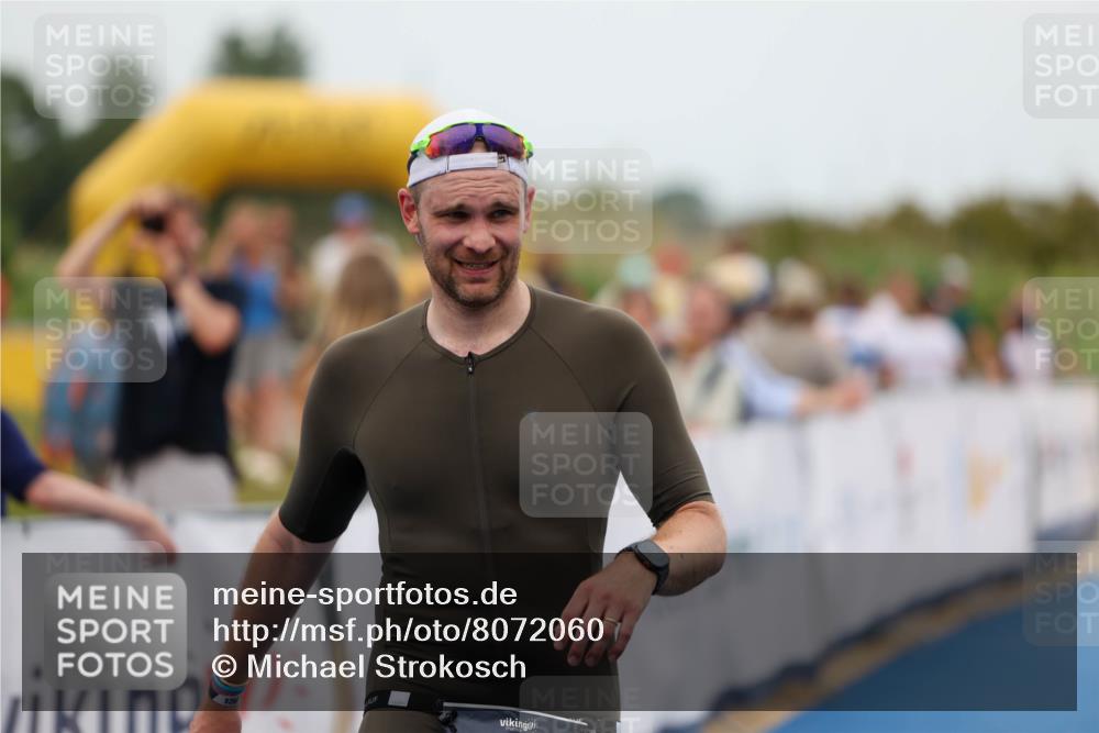 22.06.2025 - Viking Triathlon Michael Strokosch http://msf.ph/oto/8072060 22.06.2025 15:46:55 Ziel 335 meine-sportfotos.de