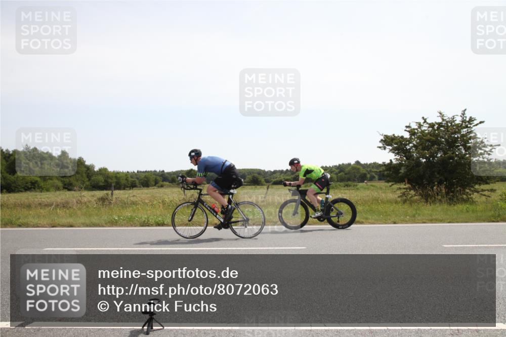 22.06.2025 - Viking Triathlon Yannick Fuchs http://msf.ph/oto/8072063 22.06.2025 11:54:50 Radfahren 25, 65, 66, 89, 311, 636, 649 meine-sportfotos.de