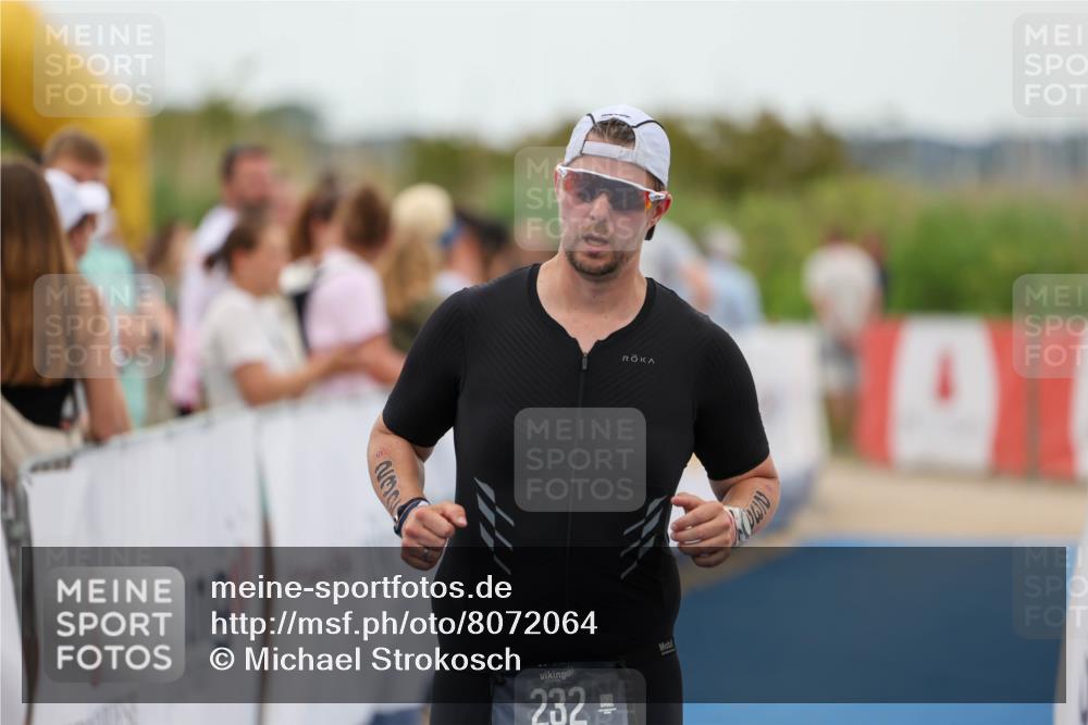 22.06.2025 - Viking Triathlon Michael Strokosch http://msf.ph/oto/8072064 22.06.2025 15:34:24 Ziel 232 meine-sportfotos.de