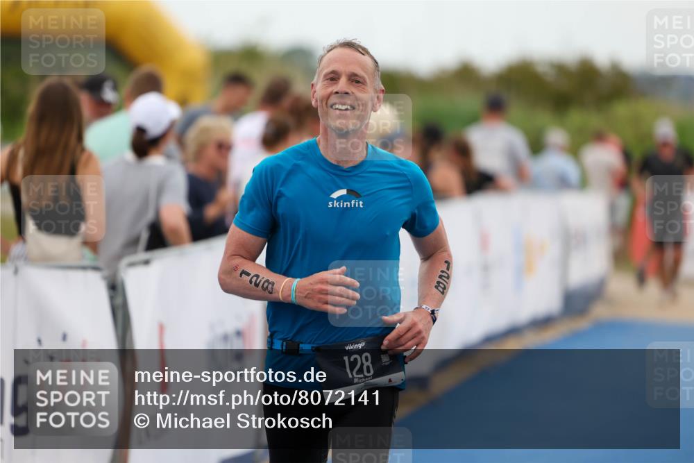 22.06.2025 - Viking Triathlon Michael Strokosch http://msf.ph/oto/8072141 22.06.2025 15:34:56 Ziel 128 meine-sportfotos.de