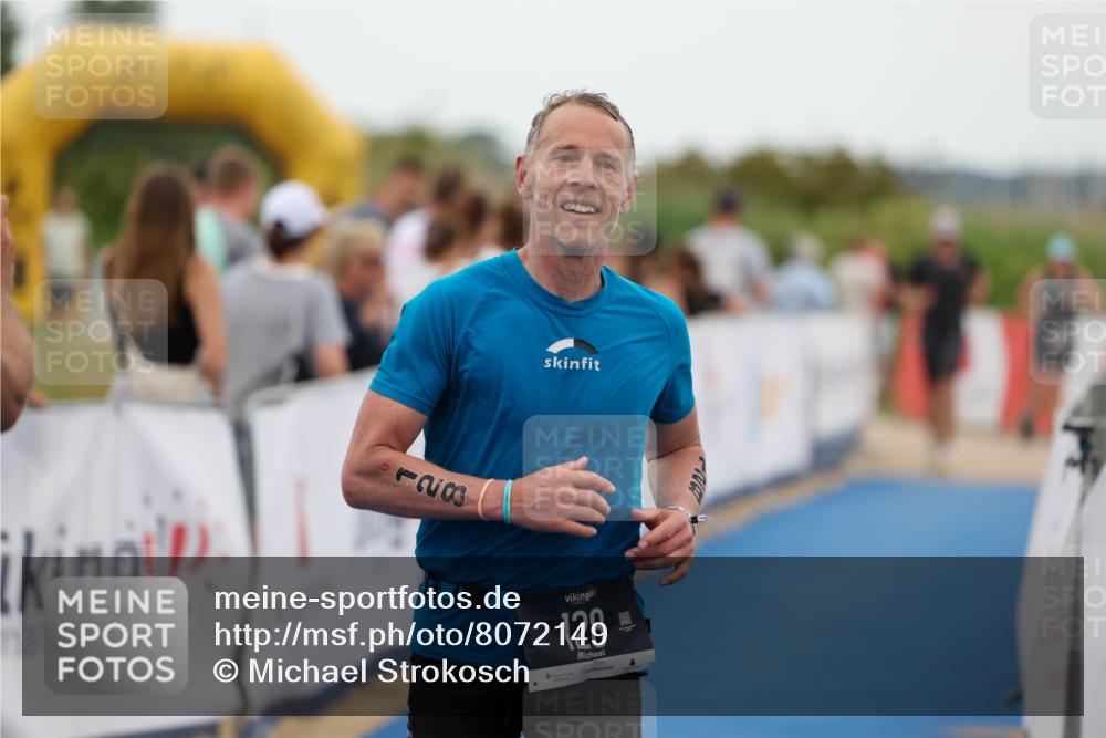 22.06.2025 - Viking Triathlon Michael Strokosch http://msf.ph/oto/8072149 22.06.2025 15:34:57 Ziel 128 meine-sportfotos.de