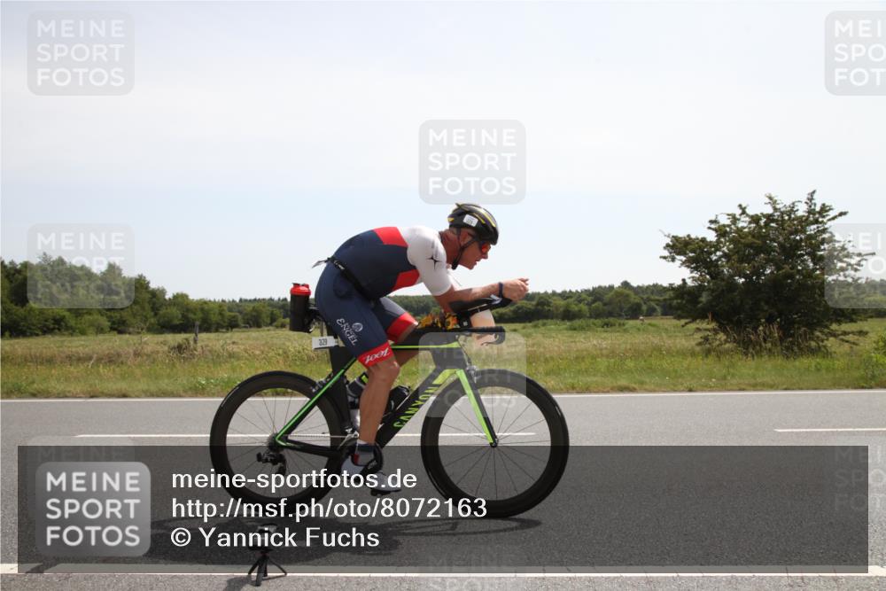 22.06.2025 - Viking Triathlon Yannick Fuchs http://msf.ph/oto/8072163 22.06.2025 11:55:34 Radfahren 8, 203, 329, 479 meine-sportfotos.de