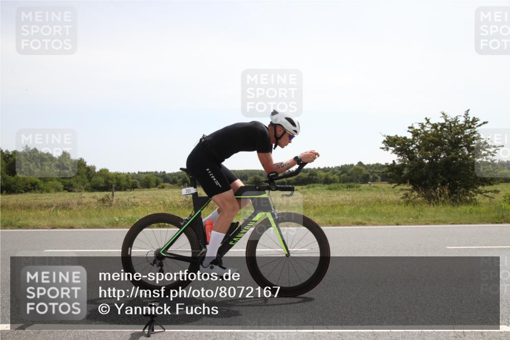 22.06.2025 - Viking Triathlon Yannick Fuchs http://msf.ph/oto/8072167 22.06.2025 11:55:36 Radfahren 8, 139, 203, 329, 479 meine-sportfotos.de