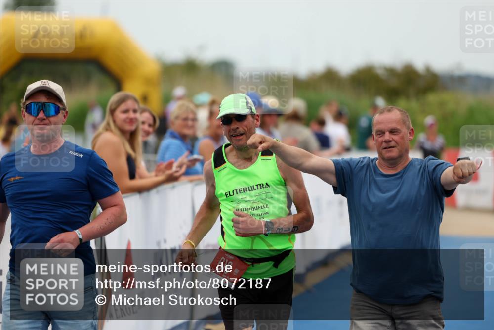 22.06.2025 - Viking Triathlon Michael Strokosch http://msf.ph/oto/8072187 22.06.2025 15:48:04 Ziel 618 meine-sportfotos.de