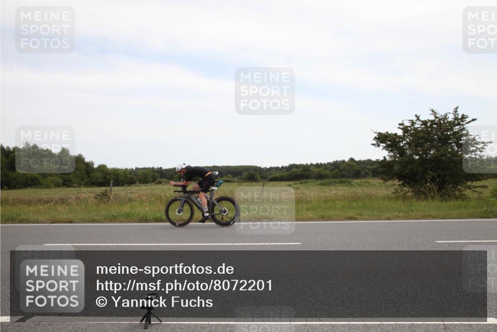 22.06.2025 - Viking Triathlon Yannick Fuchs http://msf.ph/oto/8072201 22.06.2025 12:33:29 Radfahren 93 meine-sportfotos.de