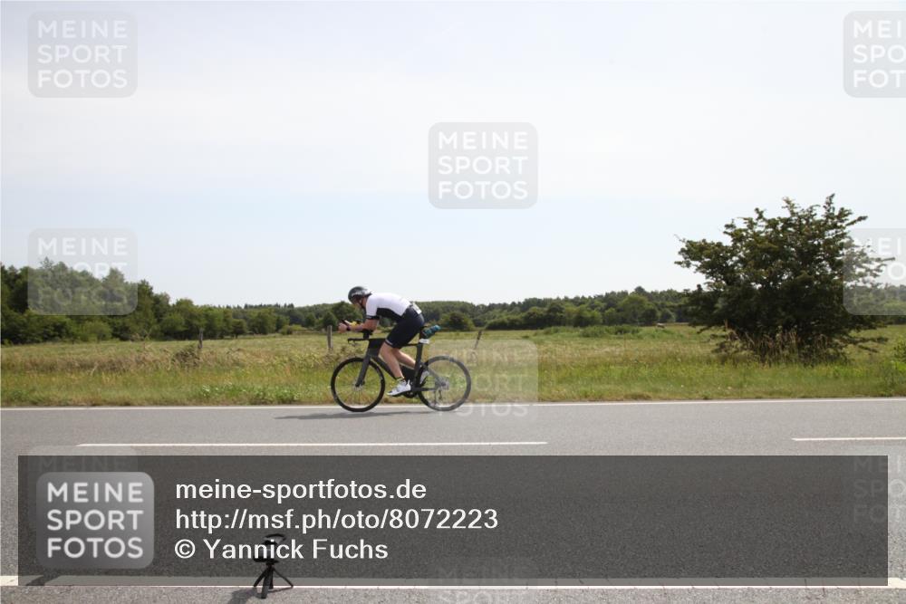 22.06.2025 - Viking Triathlon Yannick Fuchs http://msf.ph/oto/8072223 22.06.2025 11:55:52 Radfahren 28, 141, 184, 352, 519, 635, 660 meine-sportfotos.de