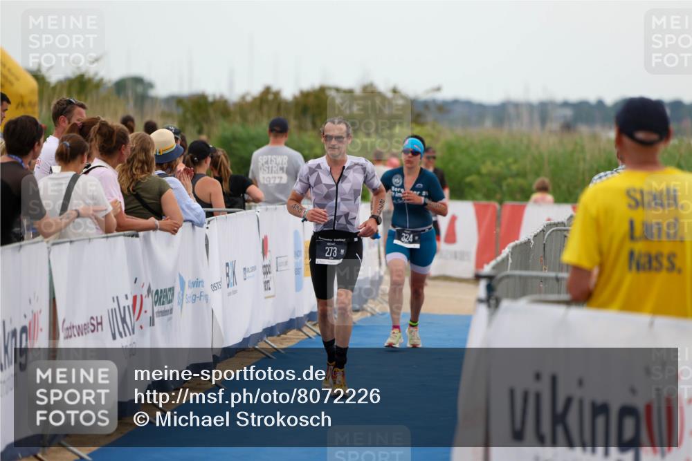 22.06.2025 - Viking Triathlon Michael Strokosch http://msf.ph/oto/8072226 22.06.2025 15:35:18 Ziel 273, 324, 553 meine-sportfotos.de