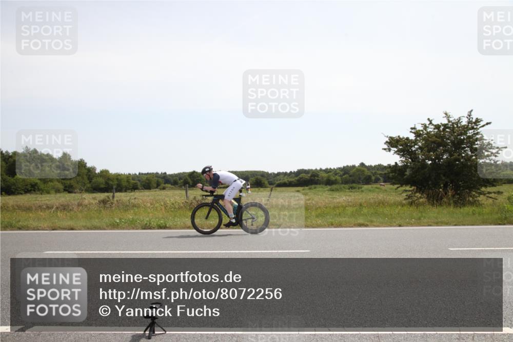 22.06.2025 - Viking Triathlon Yannick Fuchs http://msf.ph/oto/8072256 22.06.2025 11:56:04 Radfahren 217, 245, 499 meine-sportfotos.de