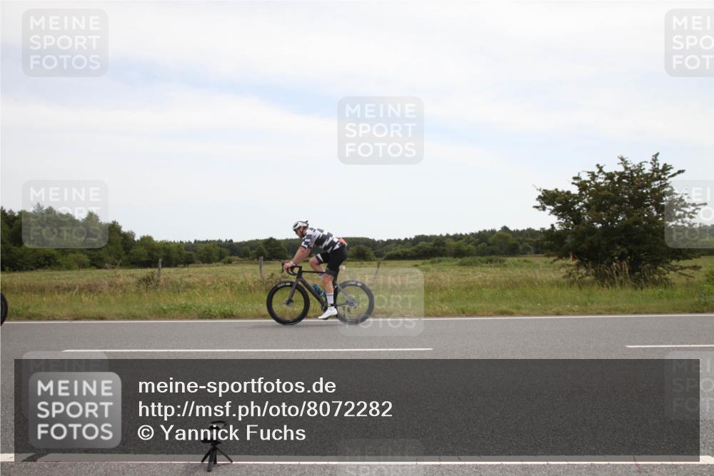 22.06.2025 - Viking Triathlon Yannick Fuchs http://msf.ph/oto/8072282 22.06.2025 12:34:08 Radfahren 281, 643, 650 meine-sportfotos.de