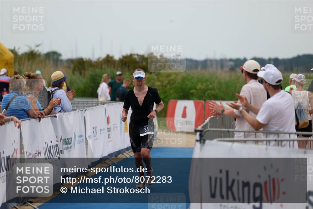 22.06.2025 - Viking Triathlon Michael Strokosch http://msf.ph/oto/8072283 22.06.2025 15:49:52 Ziel 34 meine-sportfotos.de