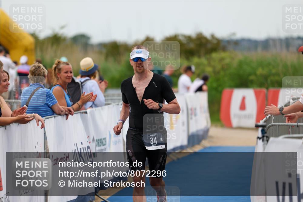 22.06.2025 - Viking Triathlon Michael Strokosch http://msf.ph/oto/8072296 22.06.2025 15:49:53 Ziel 34 meine-sportfotos.de