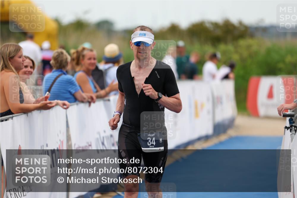 22.06.2025 - Viking Triathlon Michael Strokosch http://msf.ph/oto/8072304 22.06.2025 15:49:54 Ziel 34 meine-sportfotos.de