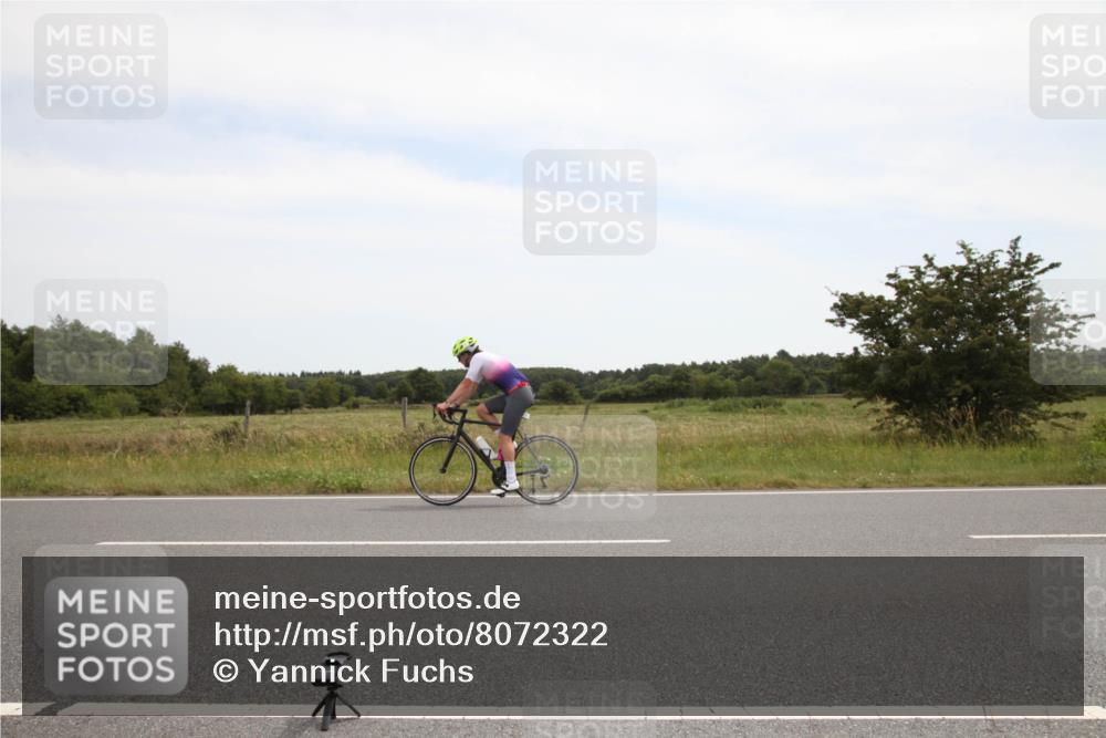 22.06.2025 - Viking Triathlon Yannick Fuchs http://msf.ph/oto/8072322 22.06.2025 12:34:38 Radfahren 24, 287, 415 meine-sportfotos.de