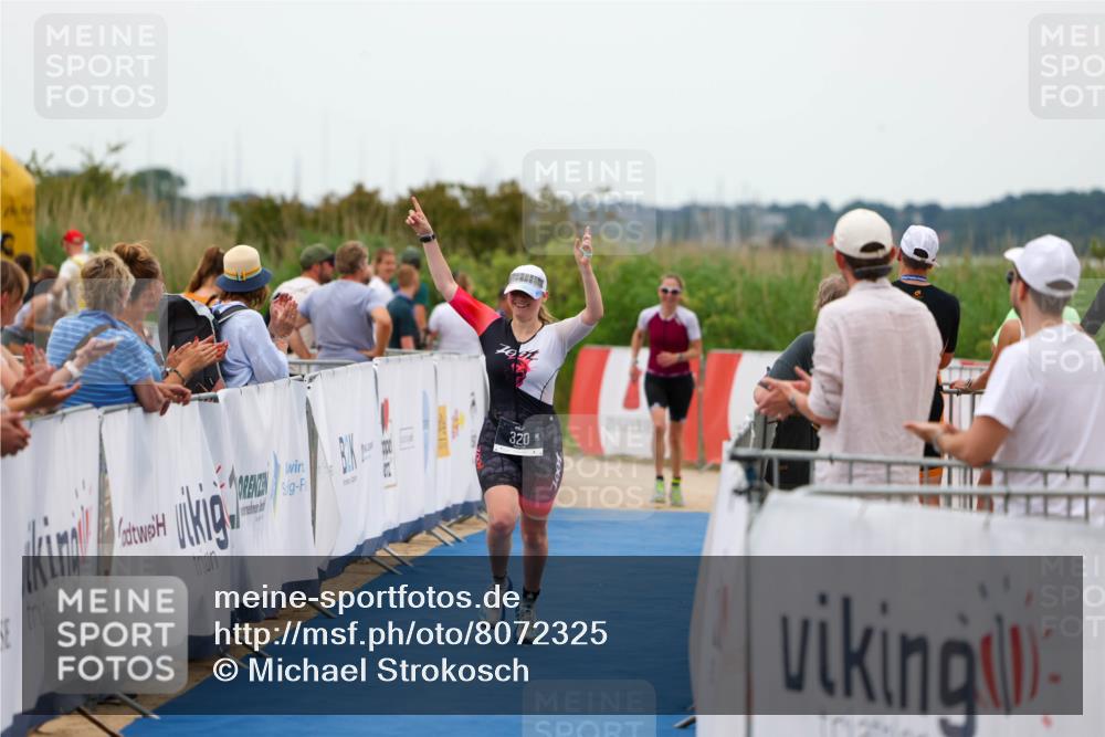22.06.2025 - Viking Triathlon Michael Strokosch http://msf.ph/oto/8072325 22.06.2025 15:50:32 Ziel 320 meine-sportfotos.de