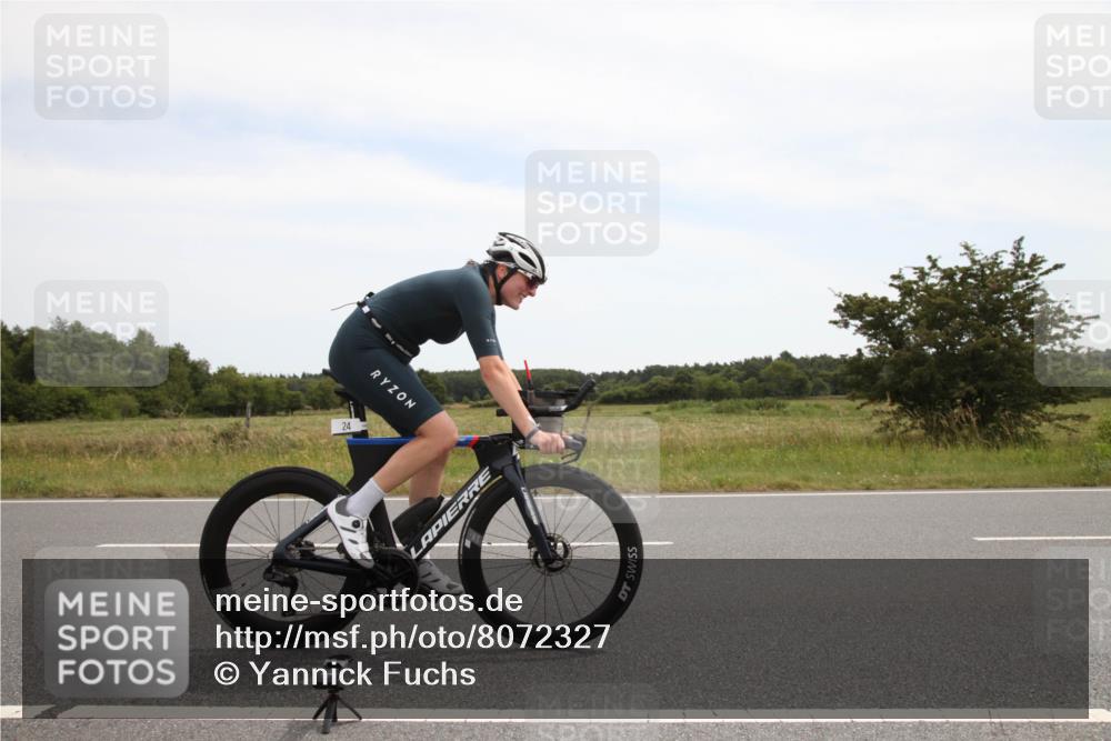 22.06.2025 - Viking Triathlon Yannick Fuchs http://msf.ph/oto/8072327 22.06.2025 12:34:41 Radfahren 24, 372, 415 meine-sportfotos.de