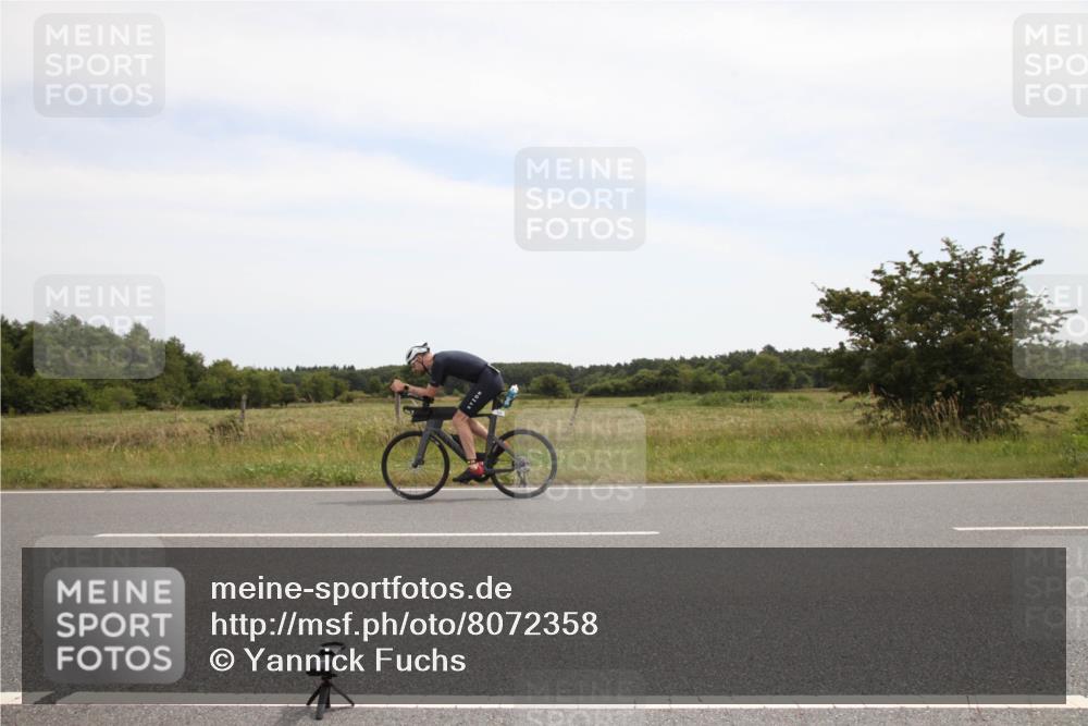 22.06.2025 - Viking Triathlon Yannick Fuchs http://msf.ph/oto/8072358 22.06.2025 12:34:57 Radfahren 102, 358, 411, 619 meine-sportfotos.de