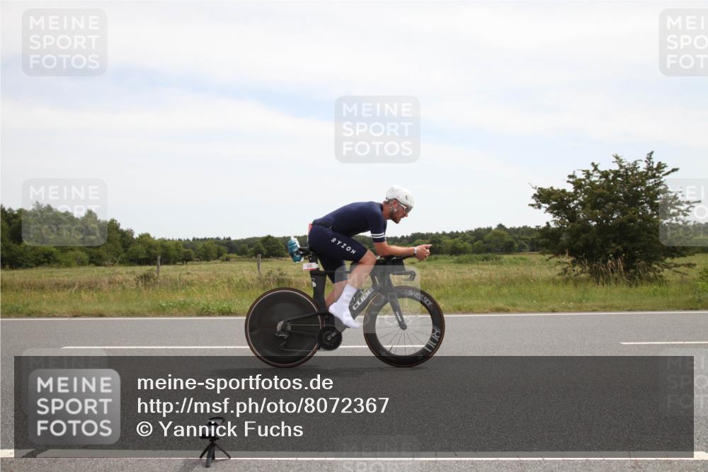 22.06.2025 - Viking Triathlon Yannick Fuchs http://msf.ph/oto/8072367 22.06.2025 12:35:01 Radfahren 17, 102, 635, 645 meine-sportfotos.de