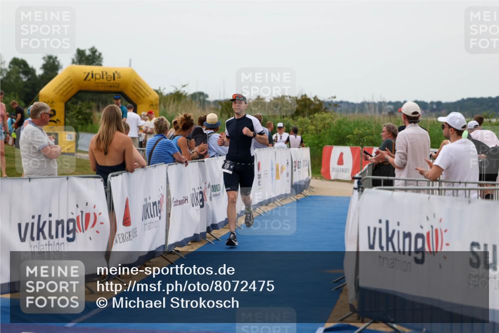 22.06.2025 - Viking Triathlon Michael Strokosch http://msf.ph/oto/8072475 22.06.2025 15:52:27 Ziel 519 meine-sportfotos.de