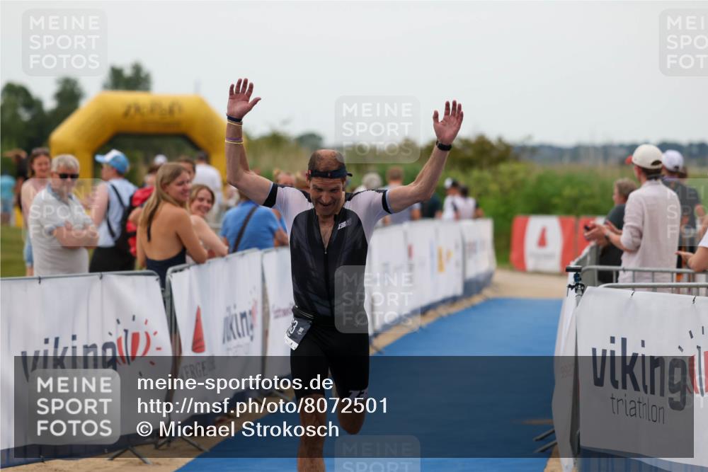 22.06.2025 - Viking Triathlon Michael Strokosch http://msf.ph/oto/8072501 22.06.2025 15:52:52 Ziel 463 meine-sportfotos.de